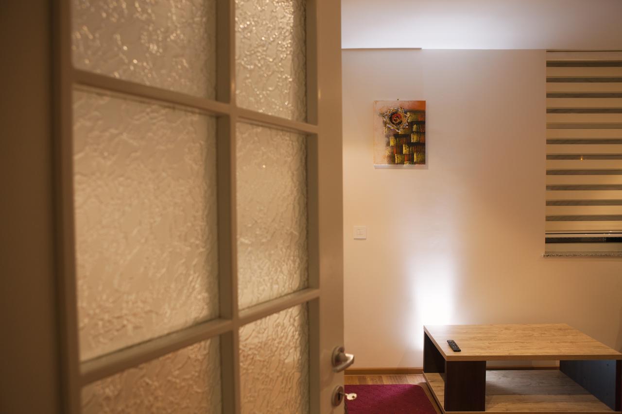 Apartmani Brocat Novi Pazar Exteriör bild