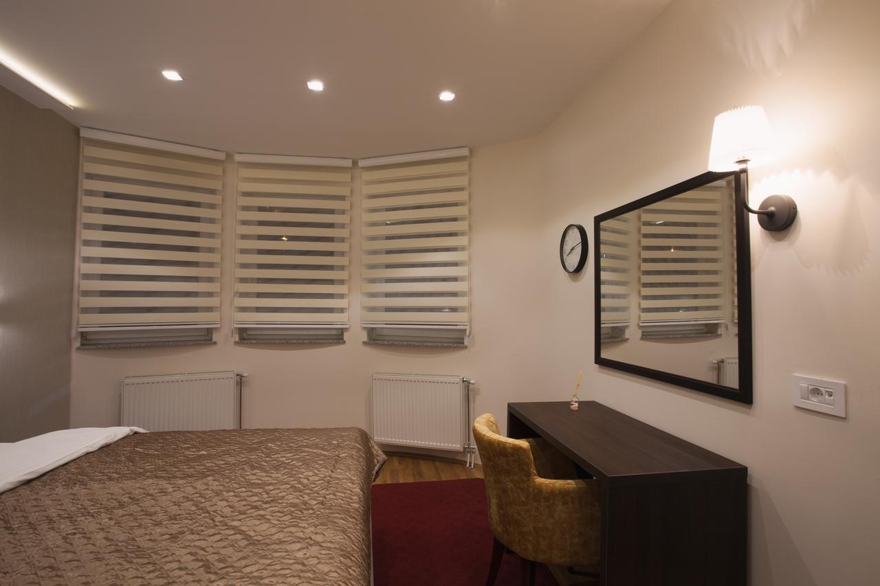 Apartmani Brocat Novi Pazar Exteriör bild
