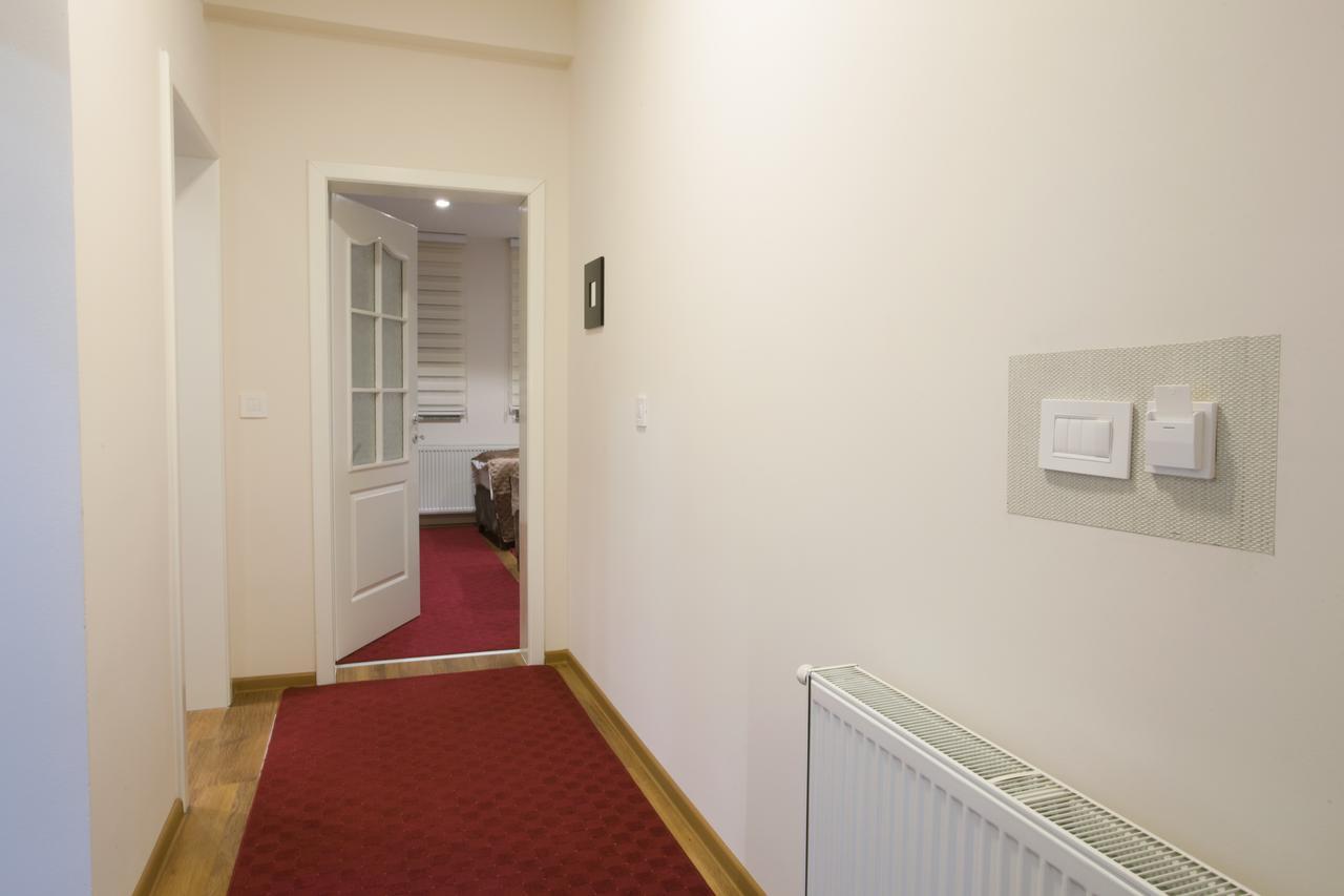 Apartmani Brocat Novi Pazar Exteriör bild