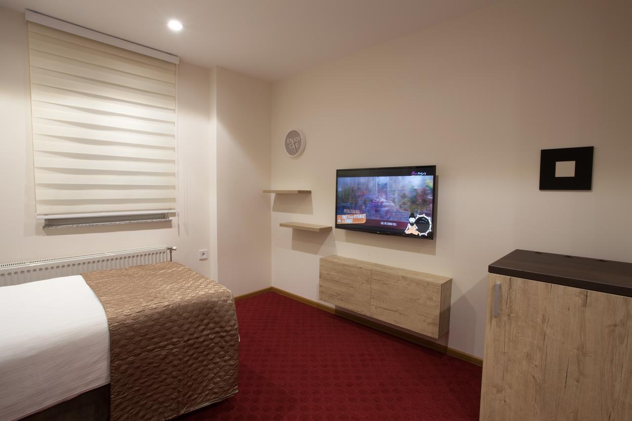 Apartmani Brocat Novi Pazar Exteriör bild