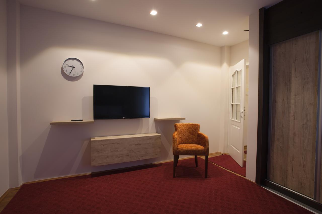 Apartmani Brocat Novi Pazar Exteriör bild